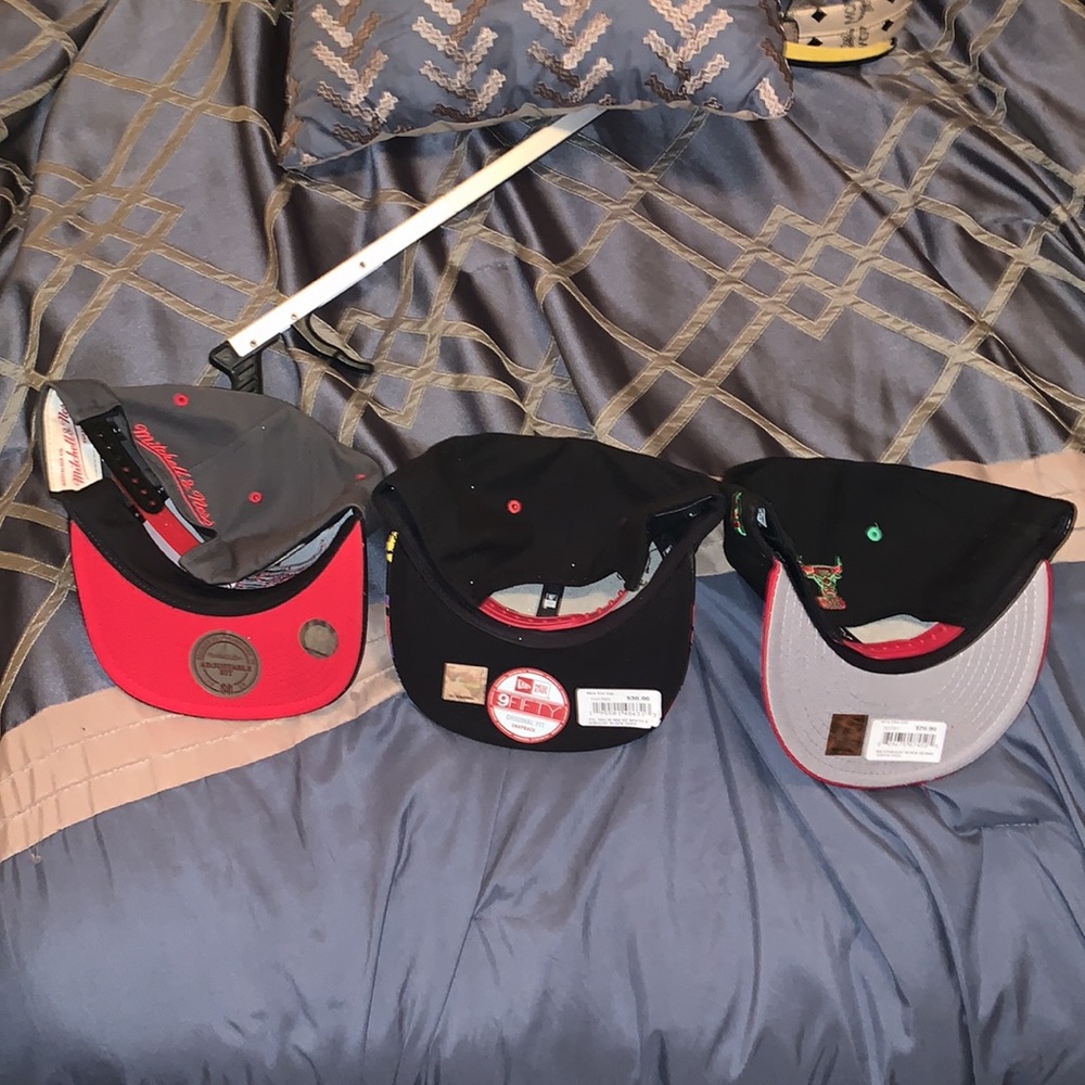 3 SnapBack hat - Picture 2 of 2